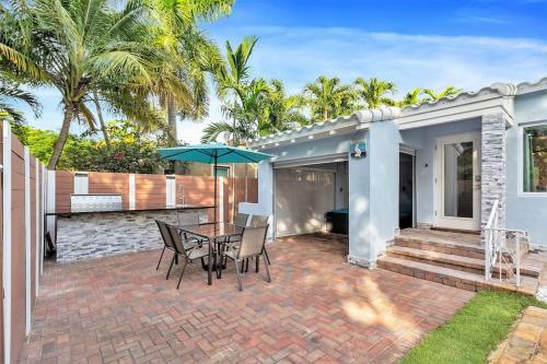 Relaxing Hideaway House- 1.5 Miles To Las Olas & Beach