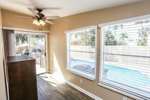 201 Delmar Mangrove Breeze B