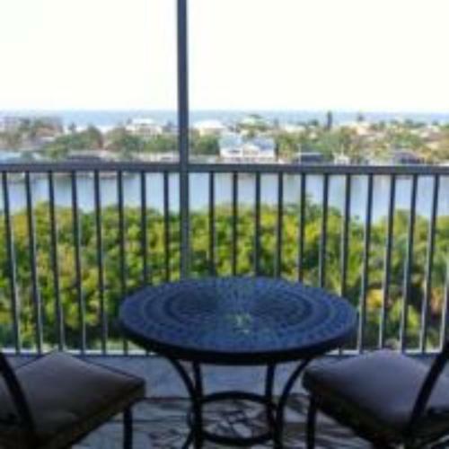 Waterside Condo By Ipg Florida
