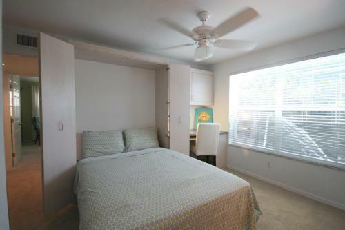 390 Palermo Circle
