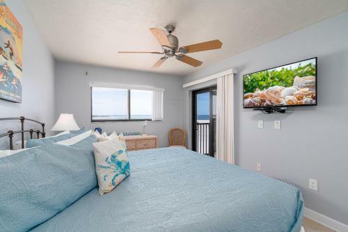 Carlos Pointe Beach Club By Coastal Vacation Properties