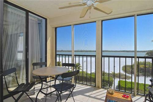 Apartamento Islands End 302, 2 Bedrooms, Sleeps 6, Heated Pool, Beach Front, Elevator