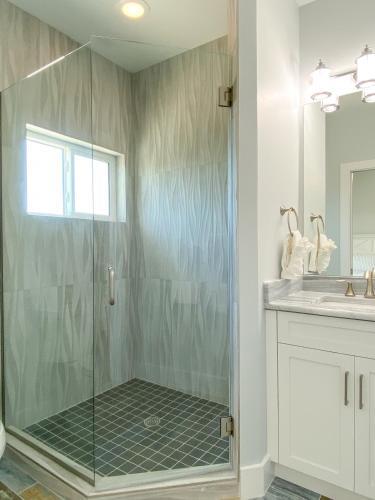 Beautiful New Construction Luxury Home, Close To The Beach!