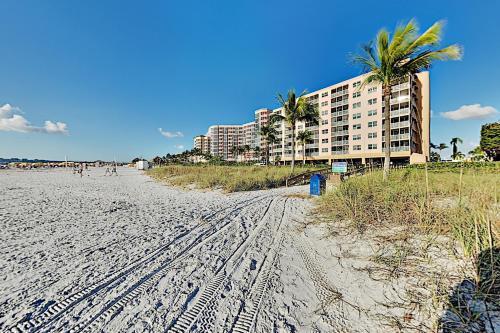 Apartamento Top-floor Beach Condo With Pools & Private Lanai Condo