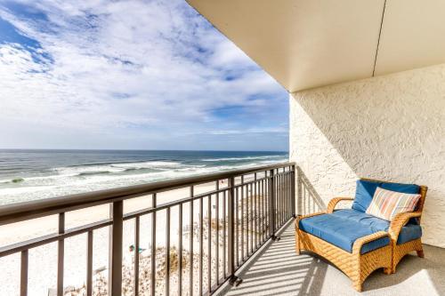 Island Echos 7th Floor Condos