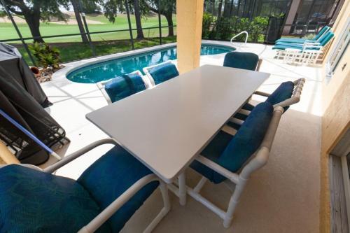 Gated Country Club Private Pool Home! Home