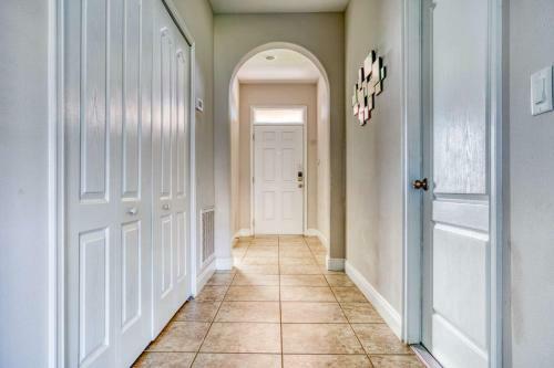 172 Balmoral