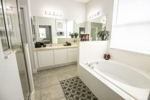 Calabay Parc At Tower Lake Vacation Home