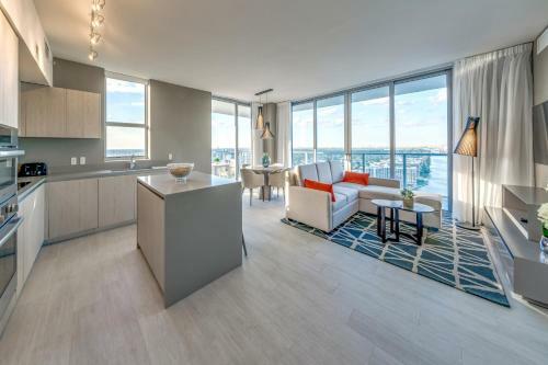 Apartamento New 2019 Suite Breathtaking Oceanviews 22nd Floor!
