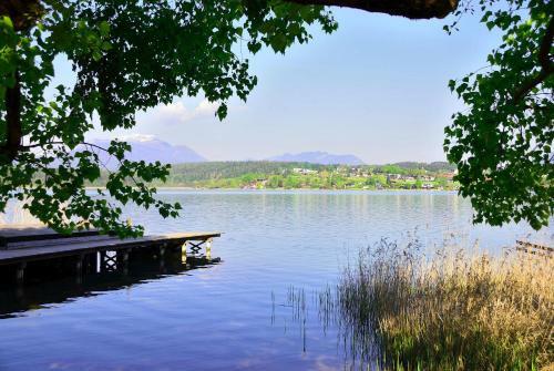 Hostal Pension Und Ferienwohnungen Goldene Rose