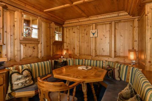 Hotel Alpenrose