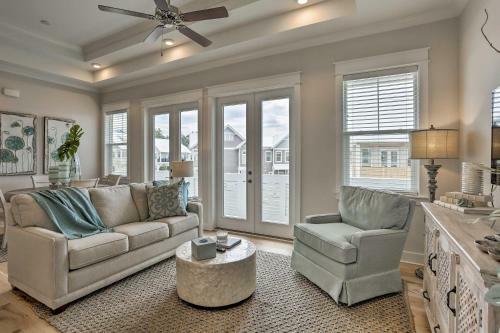 Resort Condo With Golf Cart - Walk To Beach!