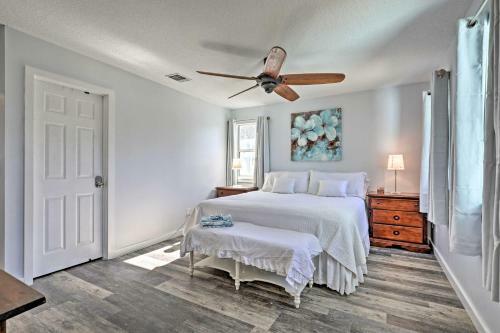 Jacksonville Beach Home With Yard 1 Mi To Ocean