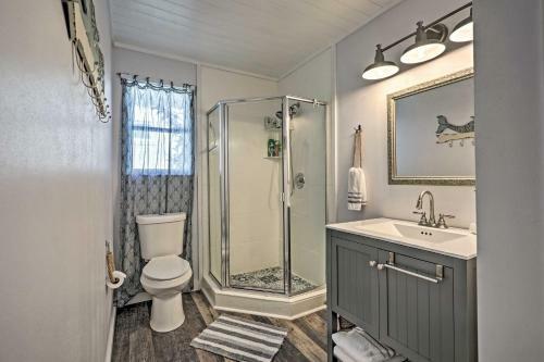Jacksonville Beach Home With Yard 1 Mi To Ocean