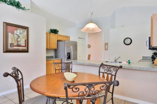 Sunshine Daydream Villa