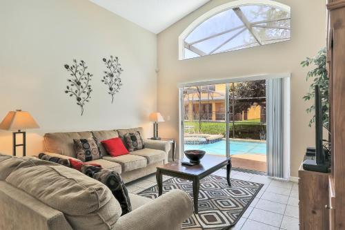 Sunshine Daydream Villa