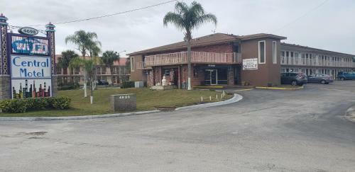 Central Motel