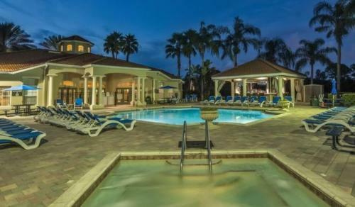 Emerald Oasis Townhouse