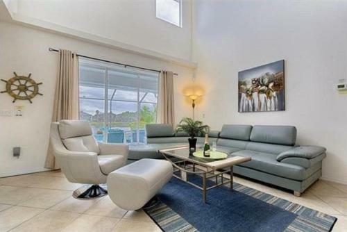 Blaue Horizon Court Home #259818 Home