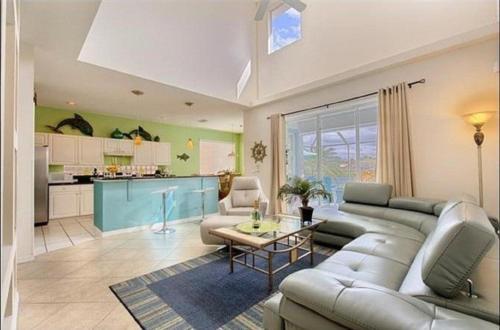Blaue Horizon Court Home #259818 Home