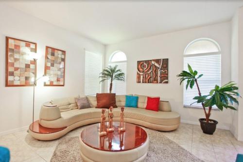Las Fuentes Drive House #267163 Home
