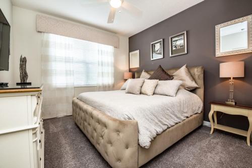 King Castle Villa #230920