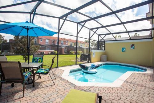 Four Bedroom W/ Pool Close To Disney 8570
