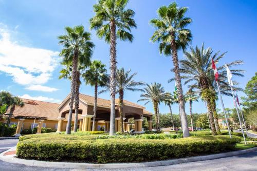 Four Bedroom W/ Pool Close To Disney 8570
