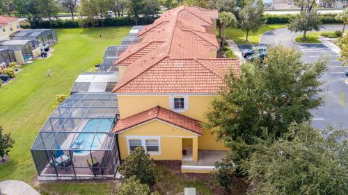 Four Bedroom W/ Pool Close To Disney 8570