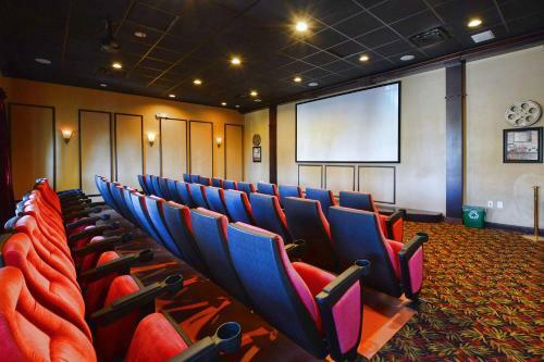 Villa Paradise Palms-5 Bedrooms Home W/pool-3507pp