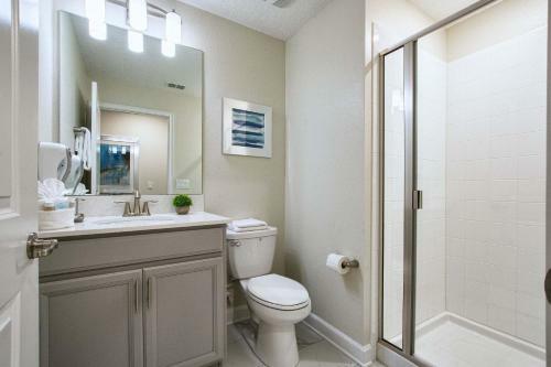 Storey Lake-5 Bedroom Townhome W/splashpool-1630st