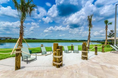 Storey Lake-5 Bedroom Townhome W/splashpool-1630st