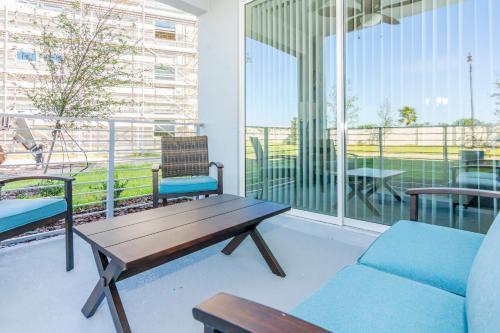 Awesome Apartment At Storey Lake (273067)