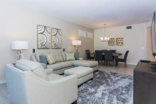 Awesome Apartment At Storey Lake (273067)