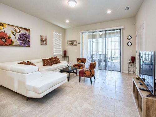 Windsor At Westside-6 Bedrooms House W/pool-3721ww