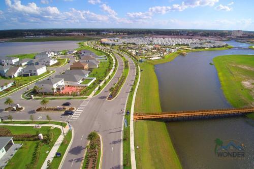Marvelous Four Bedroom Home Close To Disney W/ Pool 4805