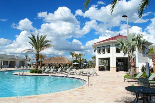 Marvelous Four Bedroom Home Close To Disney W/ Pool 4805