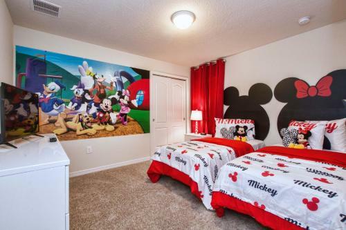 Windsor At Westside-6 Bedrooms House W/pool-3722ww