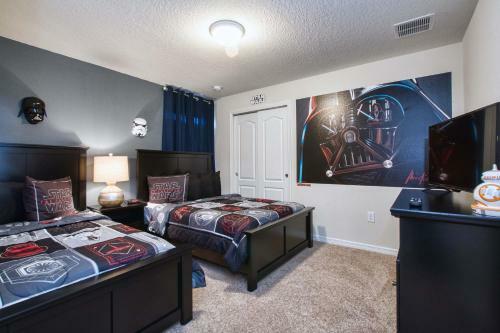 Windsor At Westside-6 Bedrooms House W/pool-3722ww