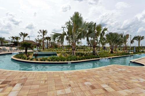 Luxury 5 Bedrooms Villa At Storey Lake