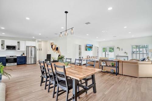 The Lighthouse Point Villa