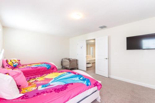 Bright & Sunny Champions Gate 8 Bedroom Villa Villa