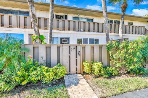 Whitney Beach View 332