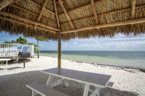 Apartamento Million Dollar View - 2bed/2bath Condo With Open Water Views & Pool