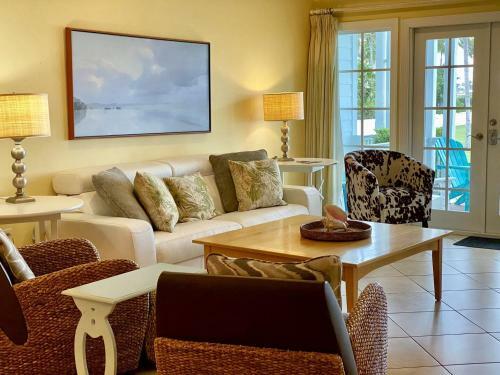 Waterfront Luxury Villa 43 With Sunset Views And Boat Slip