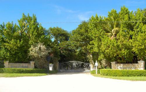 Waterfront Luxury Villa 43 With Sunset Views And Boat Slip