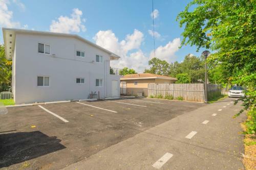 Stylish 2br Apartment In Midtown-wynwood
