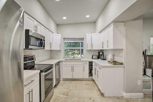 Miami Home With Pool - 5 Mi To Sunny Isles Beach