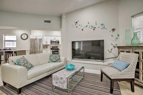 Miami Home With Pool - 5 Mi To Sunny Isles Beach