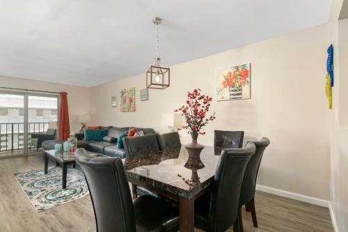 Apartamento 2 Bedroom 2 Bath With Patio On 11th Collins Ave